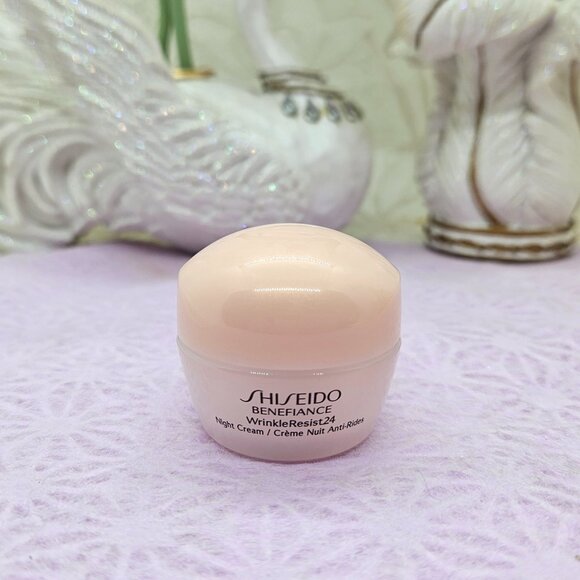 Shiseido Benefiance WR24 Eye Contour Cream 5ml and Night Cream 10ml Travel Set - Picture 4 of 5